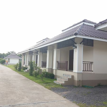 Samsiri Resort Korat นครราชสีมา ภายนอก รูปภาพ